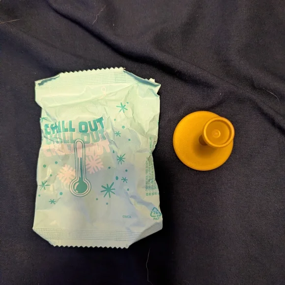 MGA Mini Verse - Gingerbread House - Picture 3 of 3